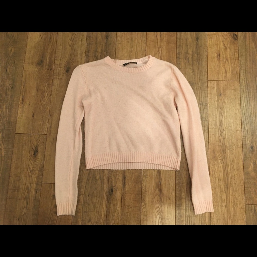 Baby pink cashmere sweater